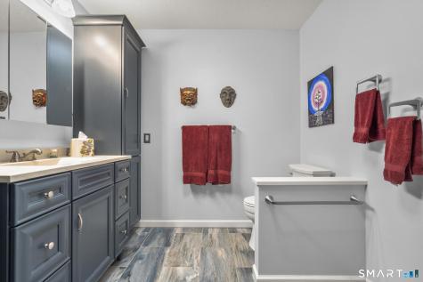 1 Mansfield Grove Road East Haven CT 06512
