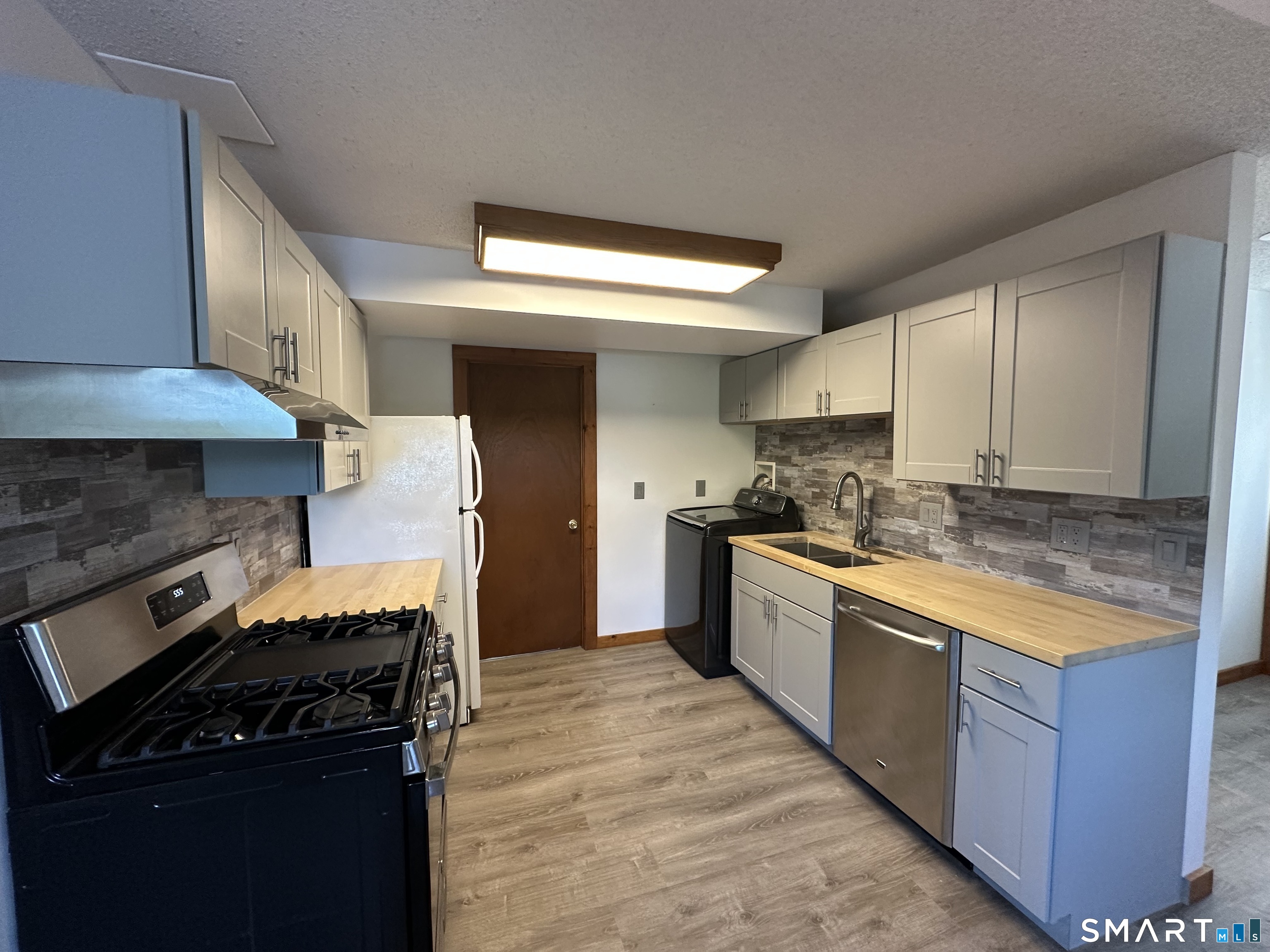 2 Clark Street Stonington CT 06379