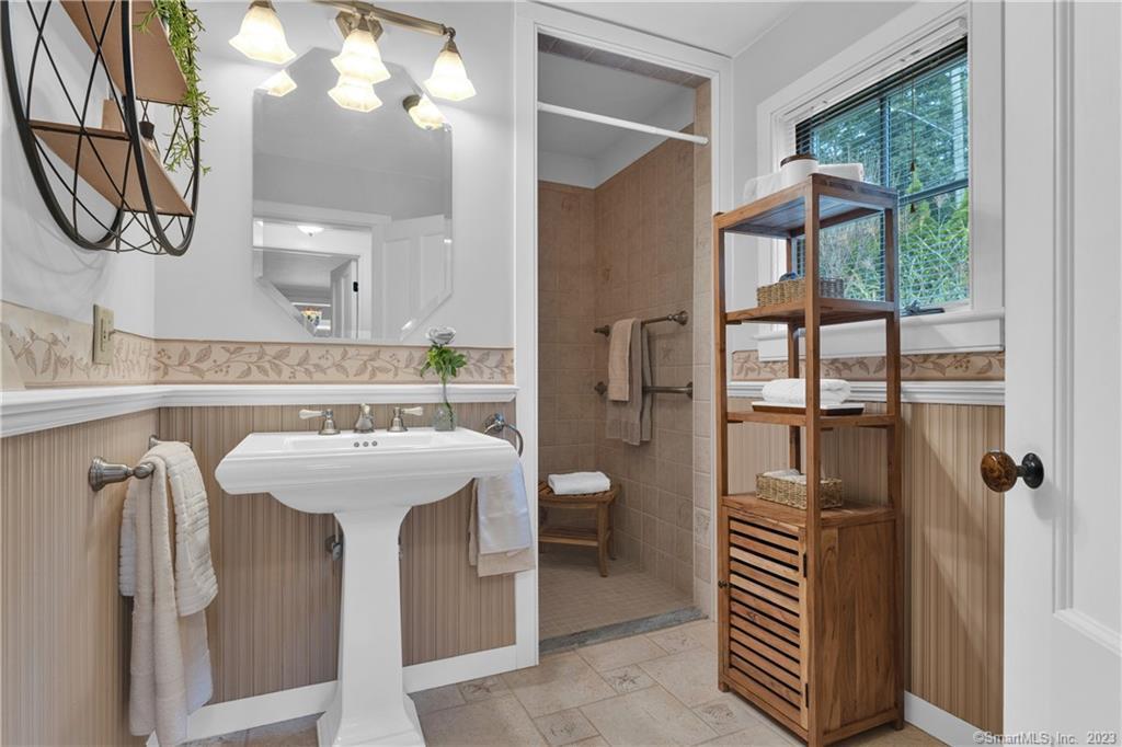 3 School Street Branford CT 06405