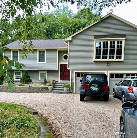 15 Oak Hill Drive Clinton CT 06413