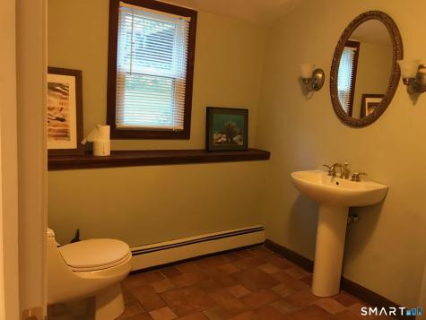 15 Oak Hill Drive Clinton CT 06413