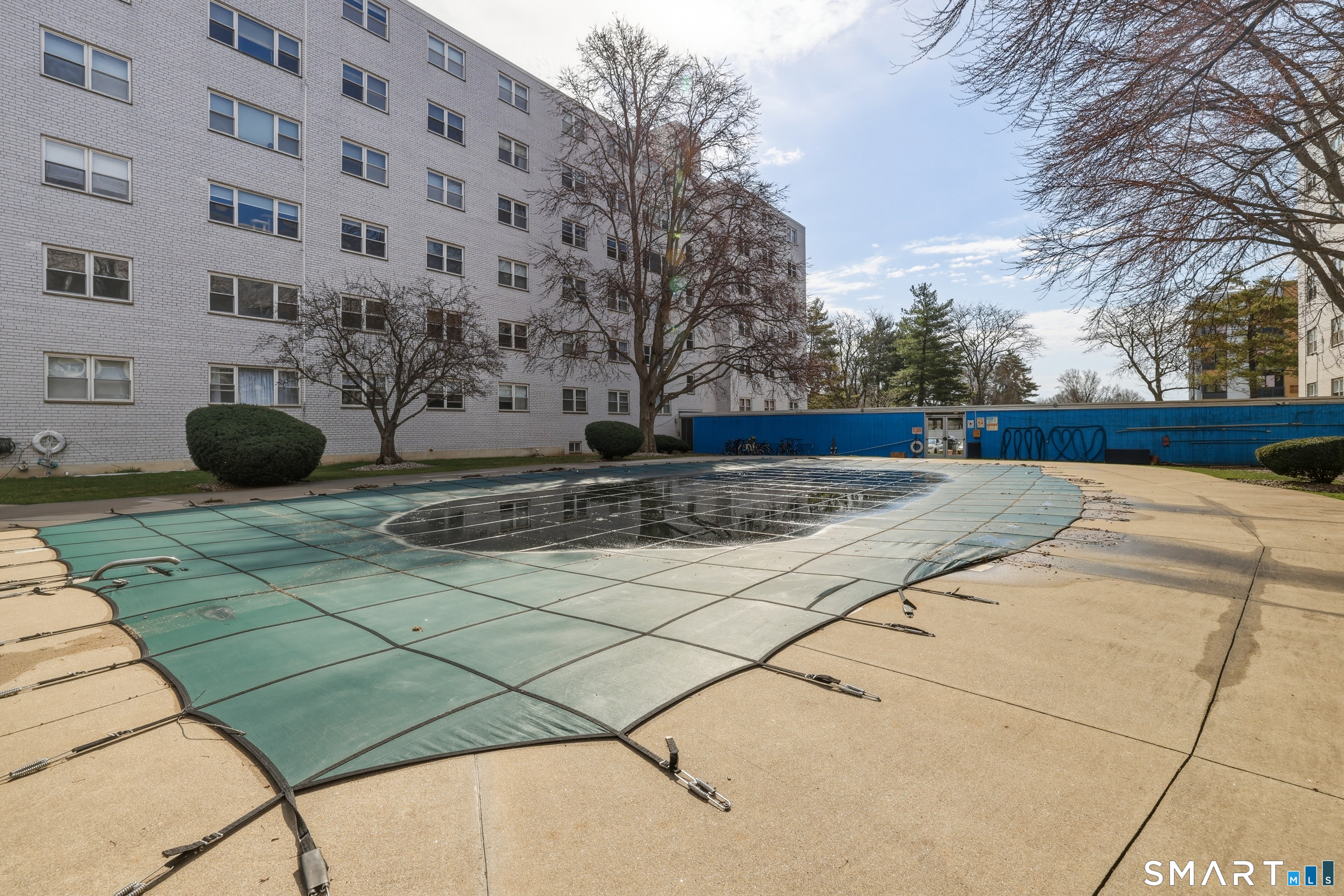 889 Farmington Avenue West Hartford CT 06119