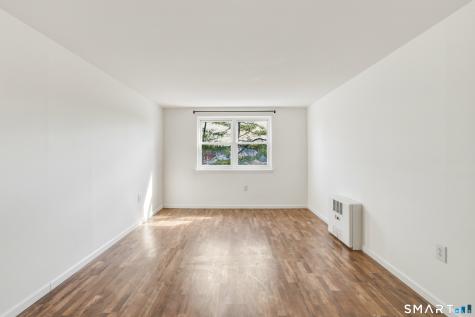 889 Farmington Avenue West Hartford CT 06119