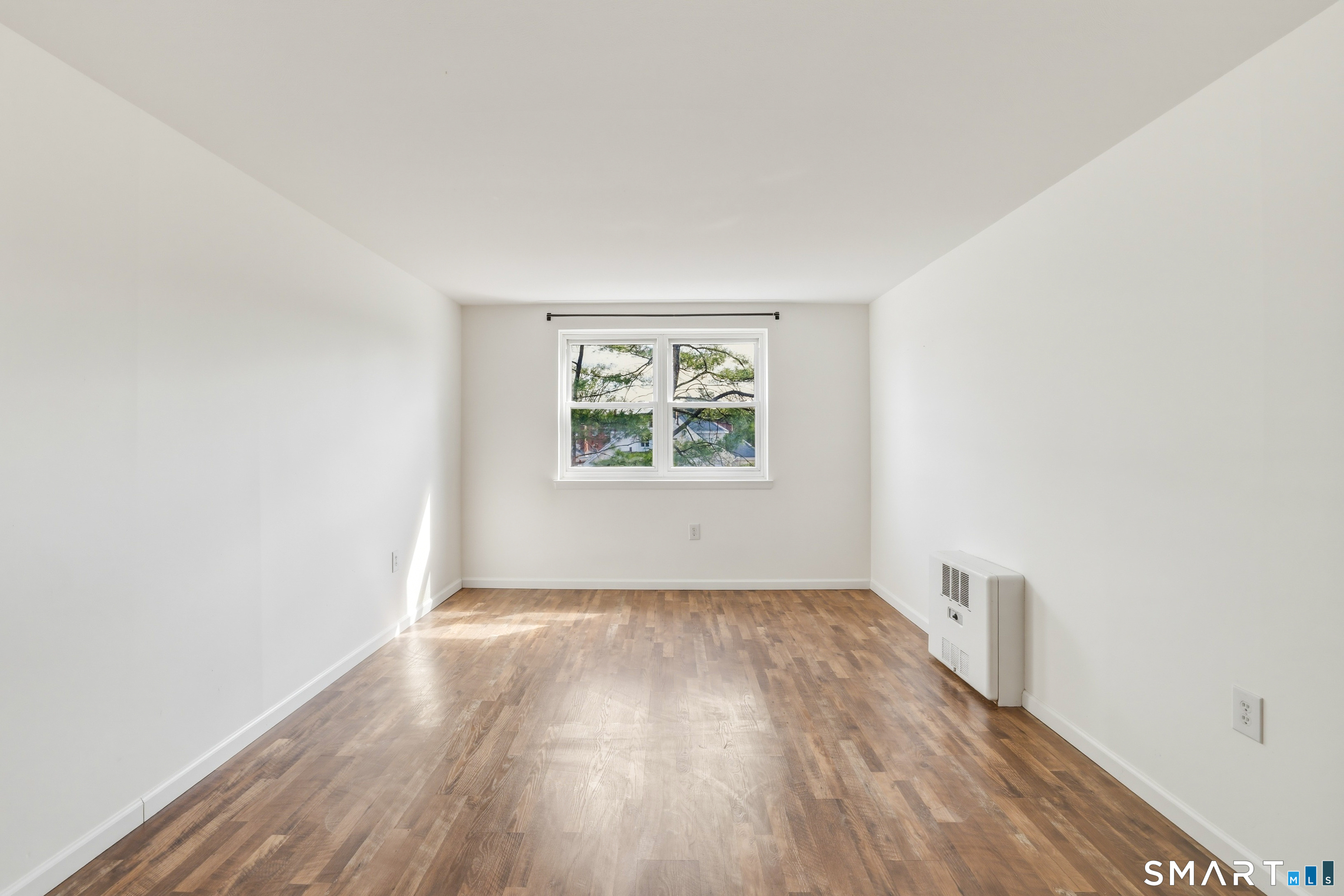 889 Farmington Avenue West Hartford CT 06119