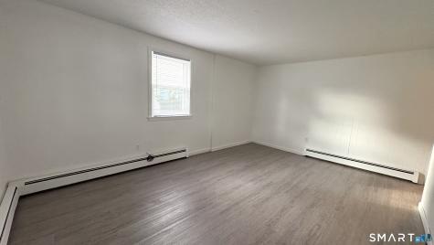 18 Virginia Avenue Enfield CT 06082