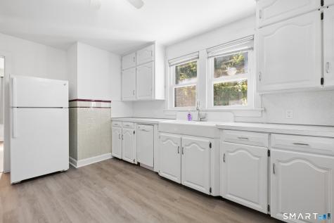 27 Roberts Lane Ridgefield CT 06877