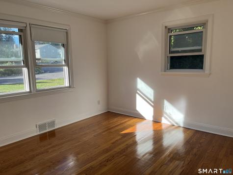 32 Poplar Street Trumbull CT 06611