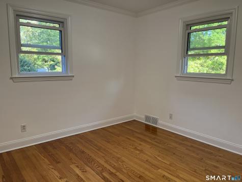 32 Poplar Street Trumbull CT 06611