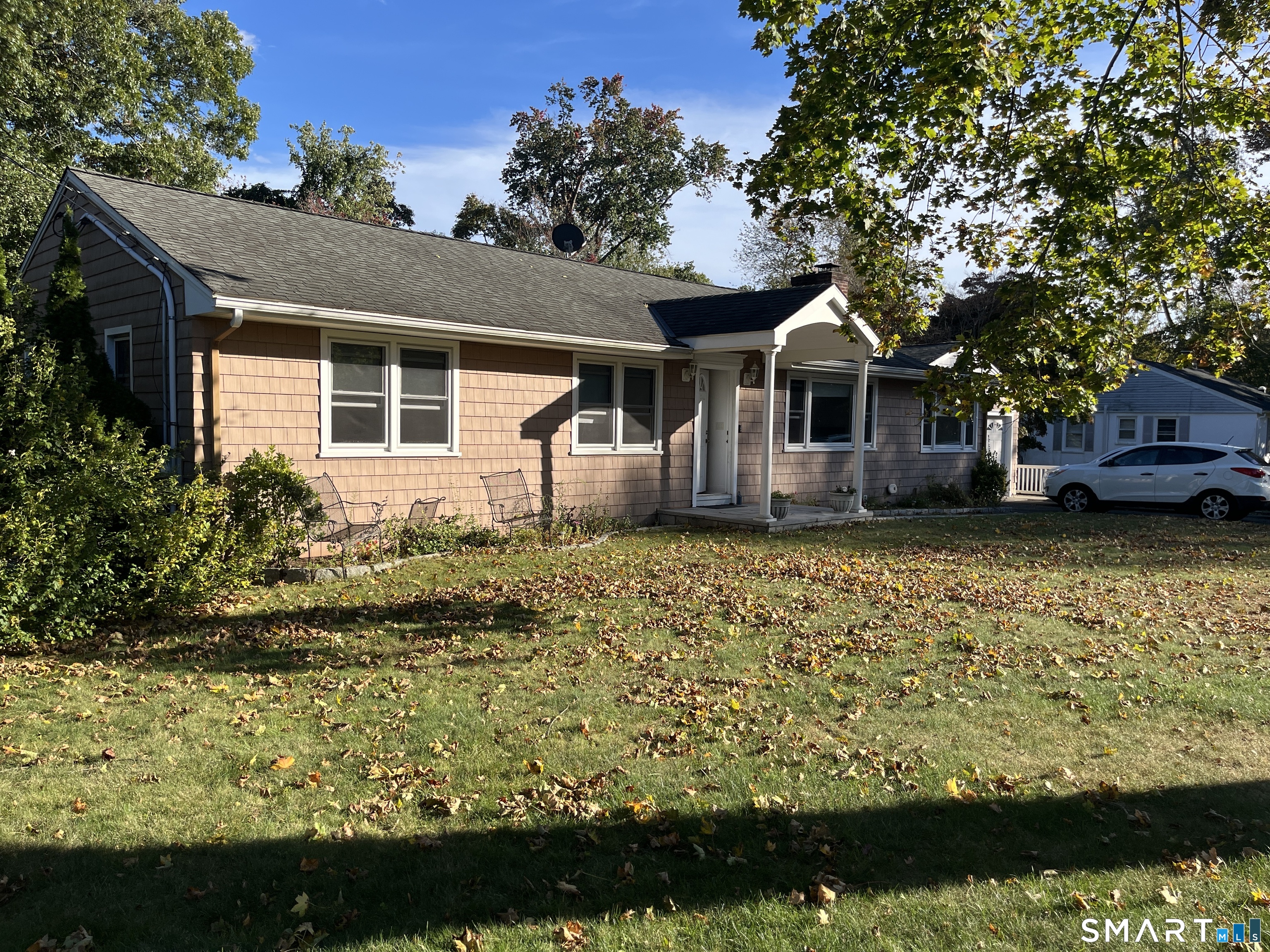 32 Poplar Street Trumbull CT 06611