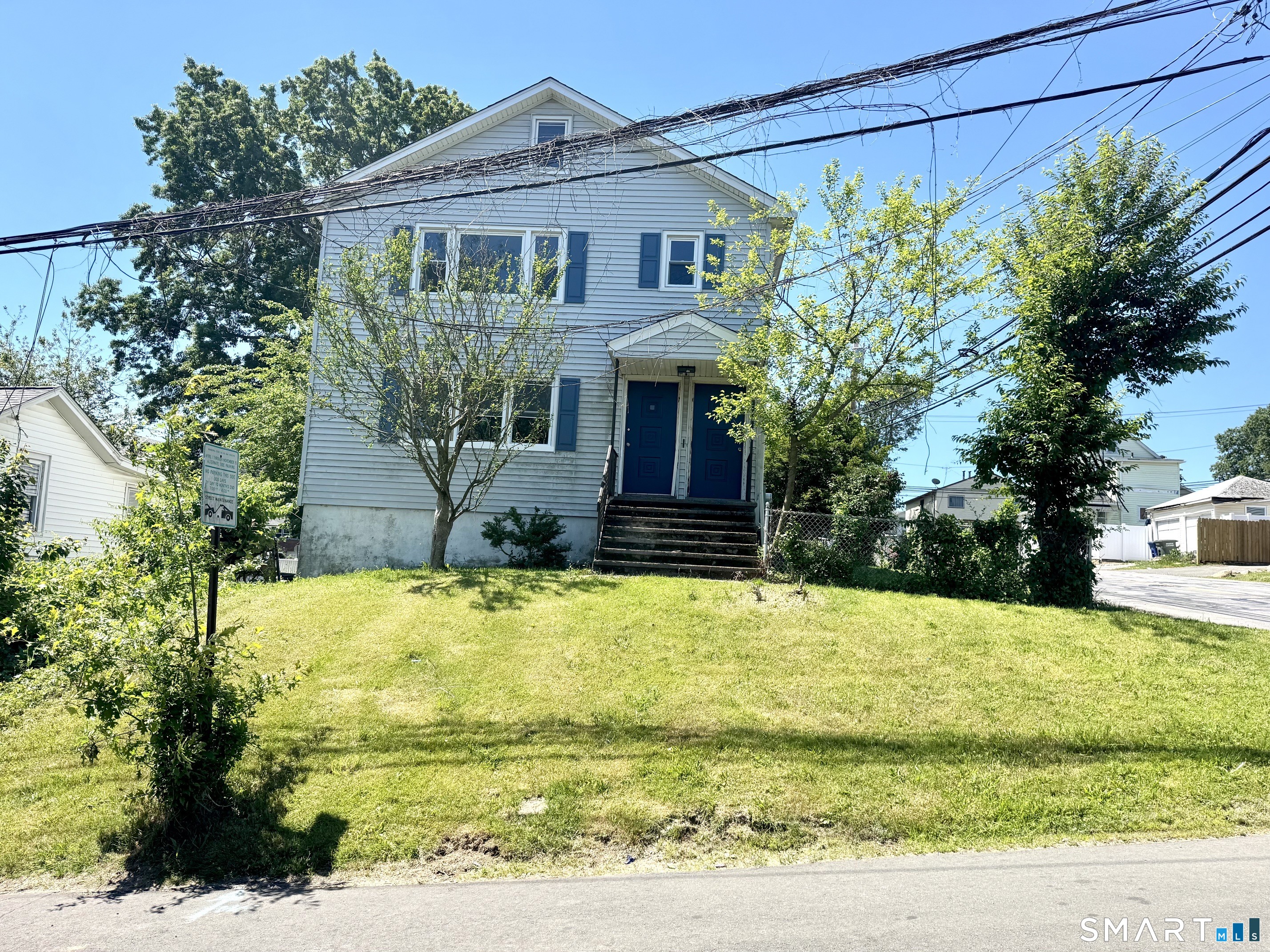 64 Velvet Street Bridgeport CT 06610