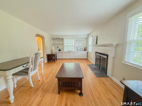 1657 Farmington Avenue Farmington CT 06085