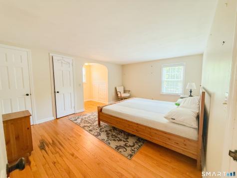 1657 Farmington Avenue Farmington CT 06085