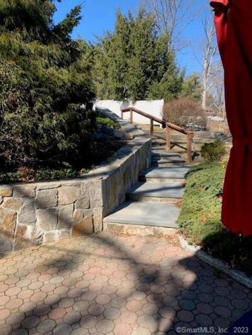 57 Knollcrest Road New Fairfield CT 06812