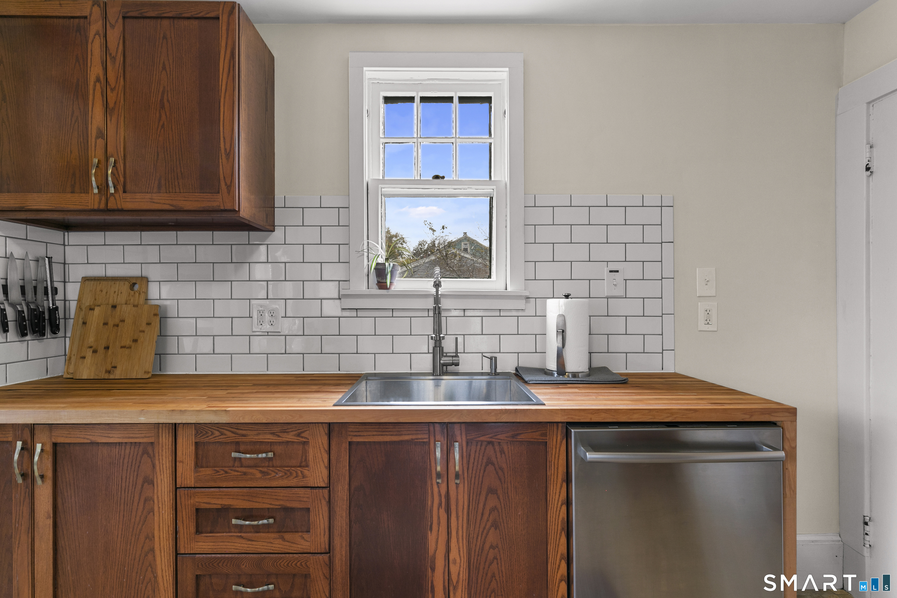 53 Turner Avenue Hamden CT 06517