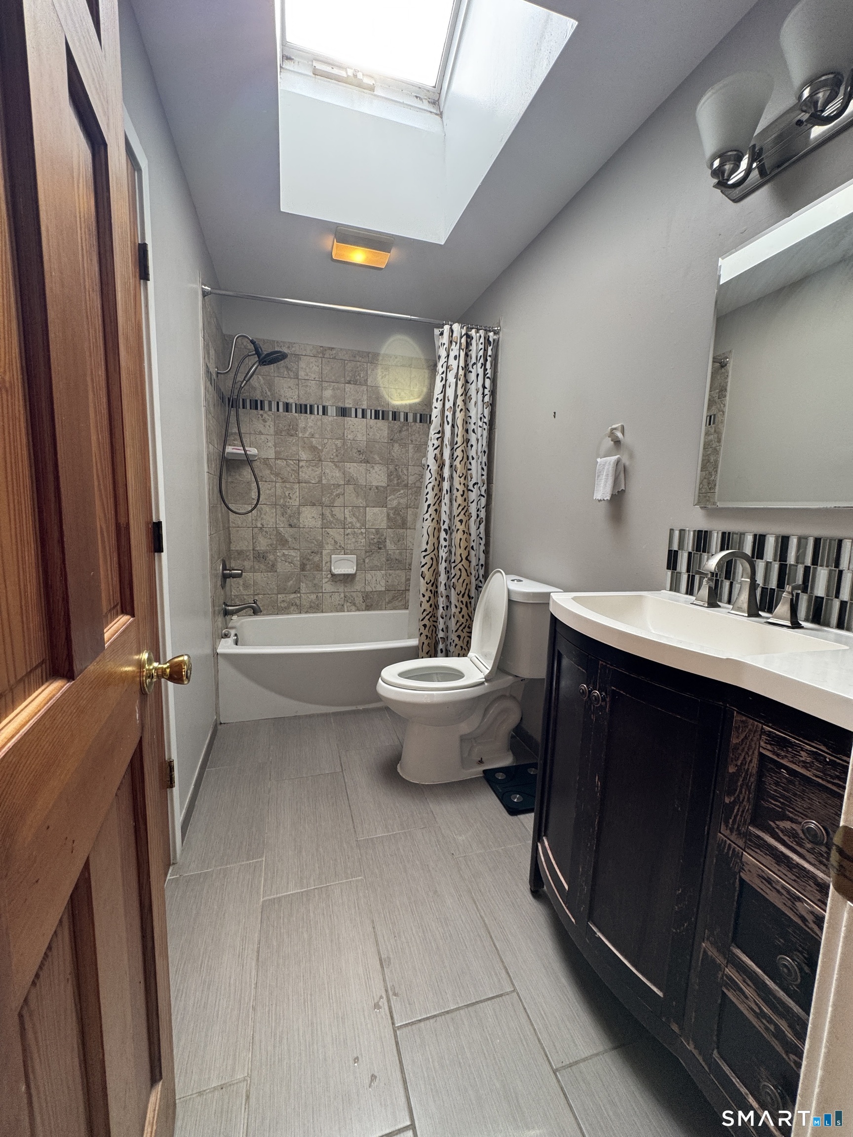 9 Oakledge Circle Norwalk CT 06854