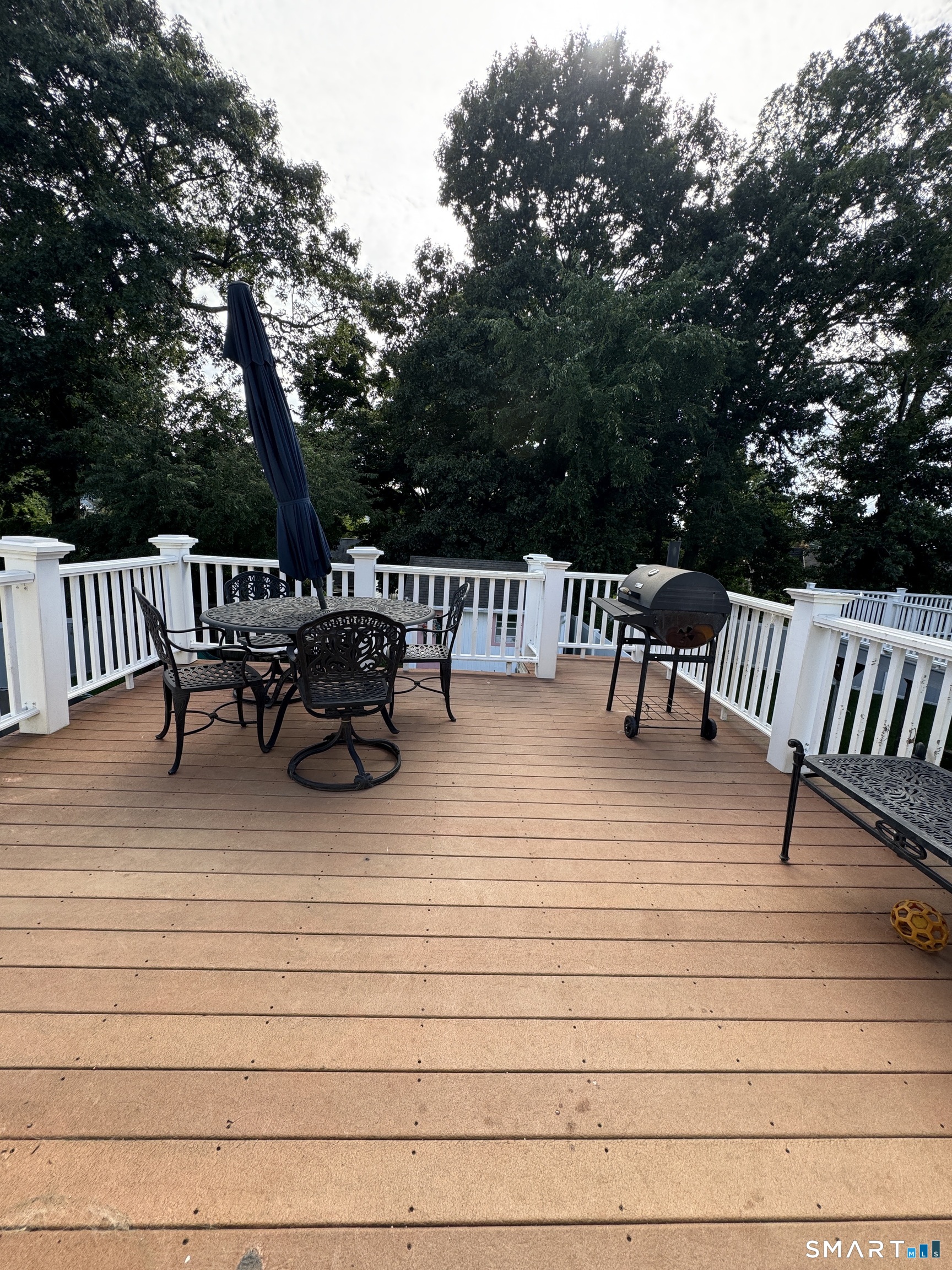 9 Oakledge Circle Norwalk CT 06854