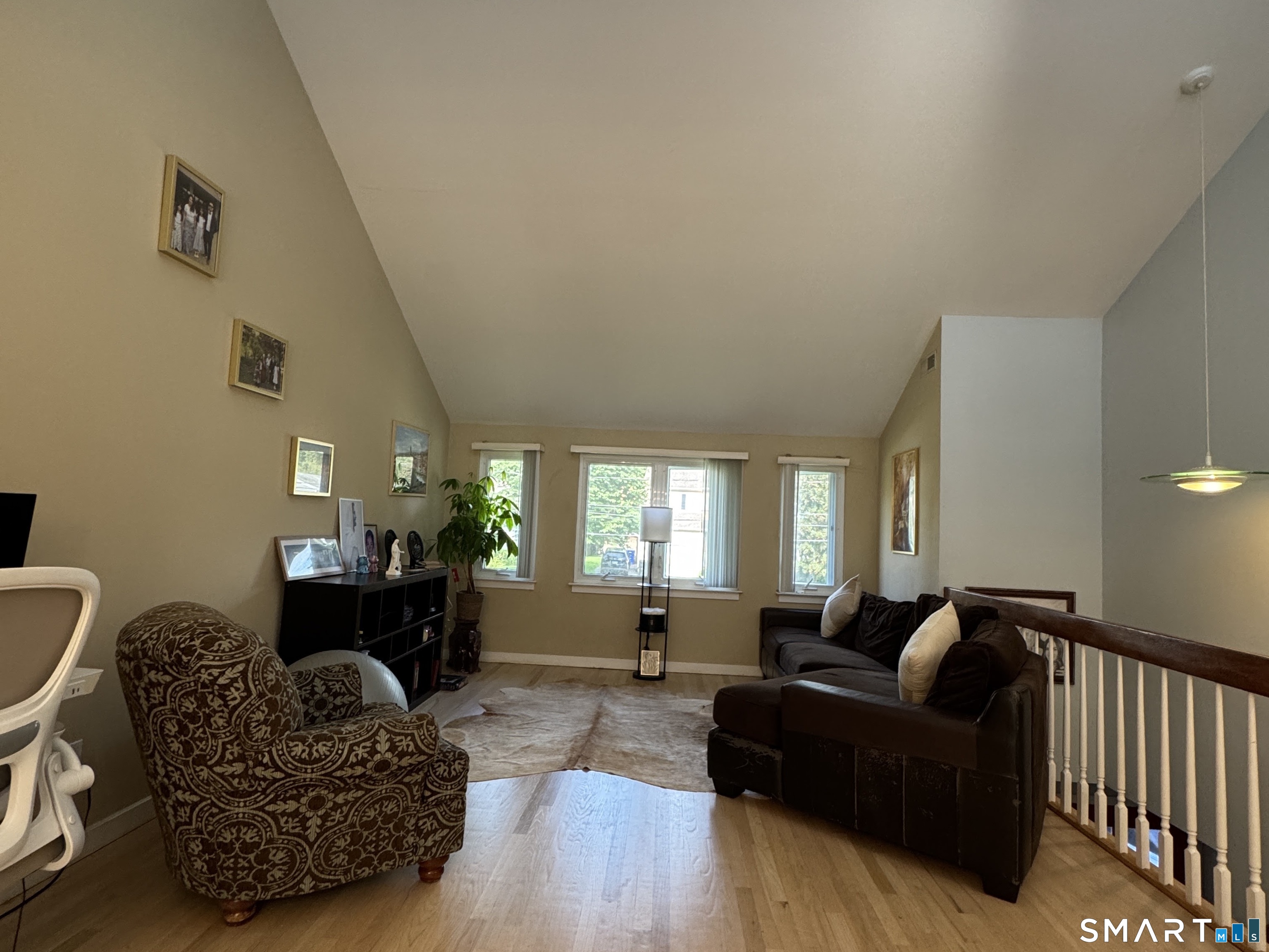 9 Oakledge Circle Norwalk CT 06854