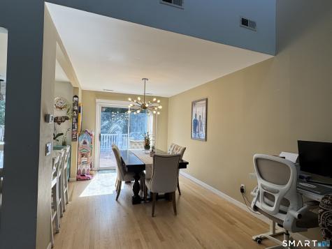 9 Oakledge Circle Norwalk CT 06854