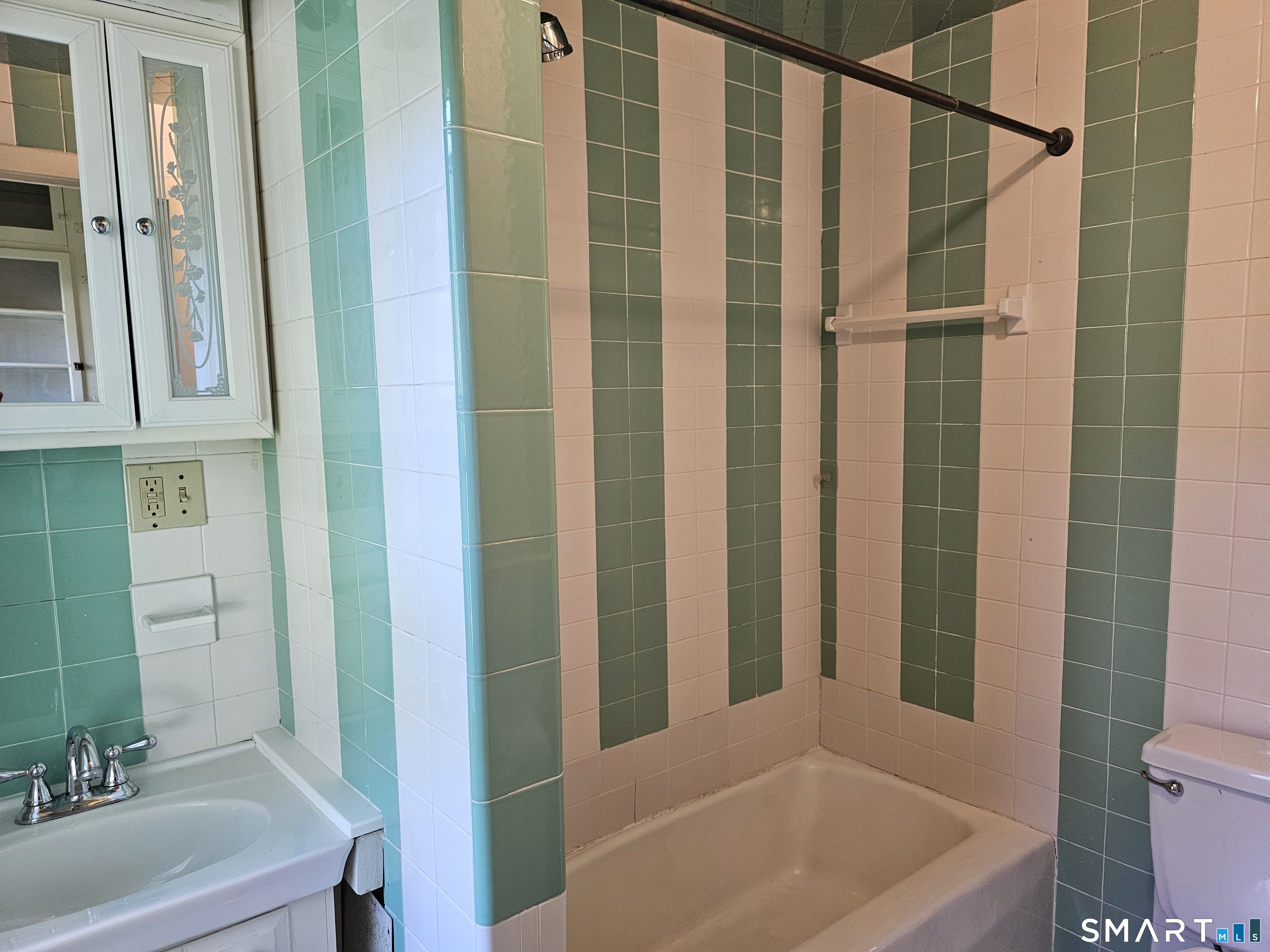 2 Tucker Avenue Watertown CT 06779