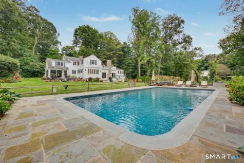211 Laurel Road New Canaan CT 06840