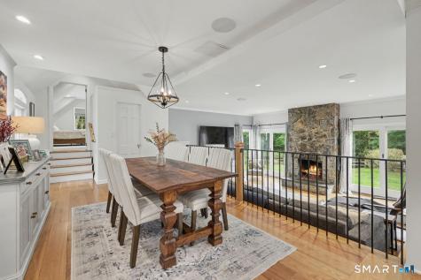 211 Laurel Road New Canaan CT 06840