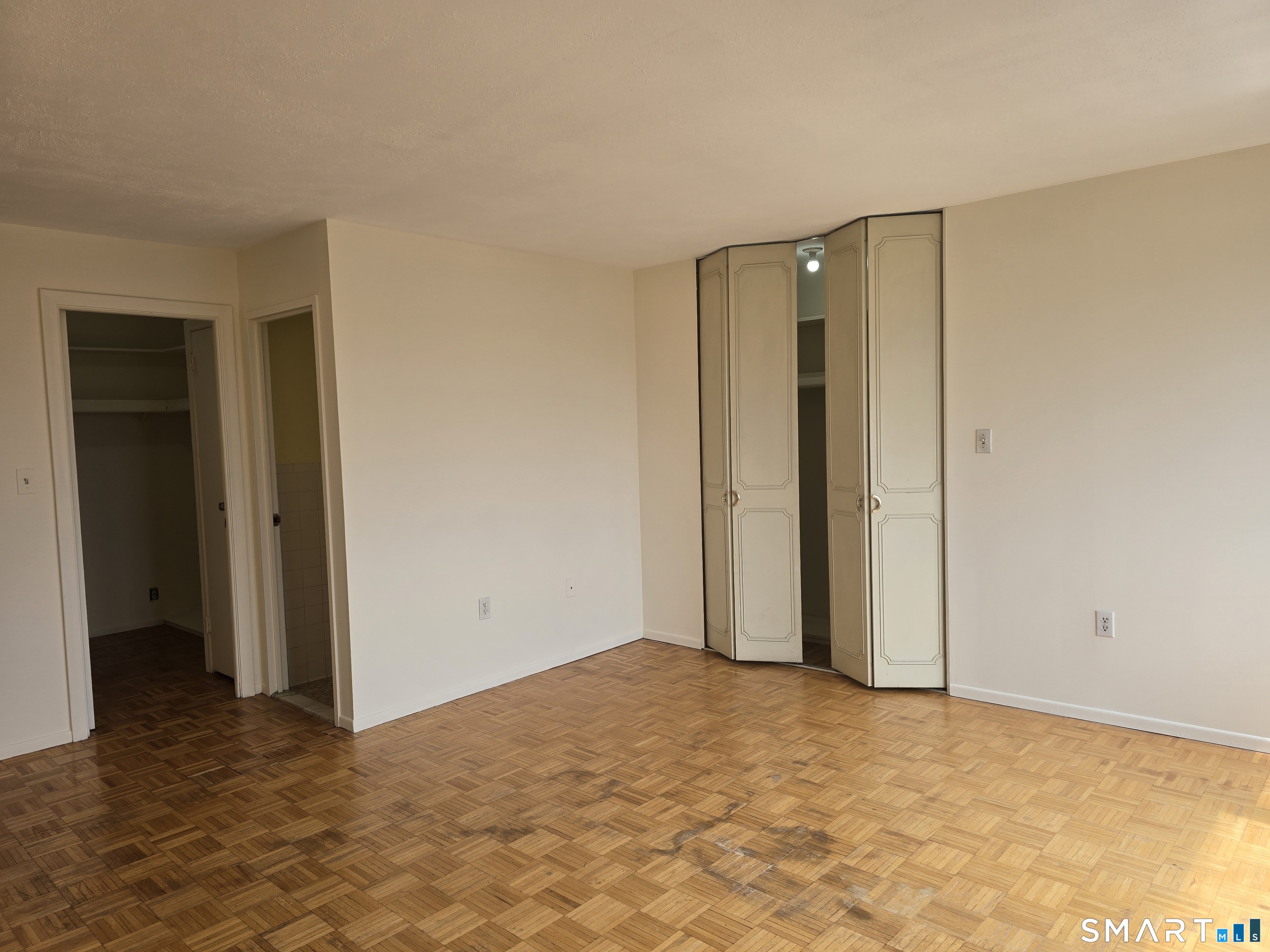 30 Woodland Street Hartford CT 06105