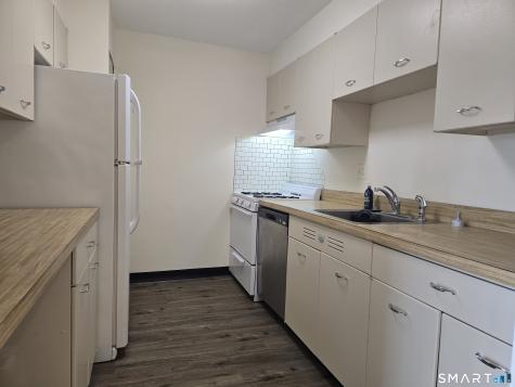 30 Woodland Street Hartford CT 06105