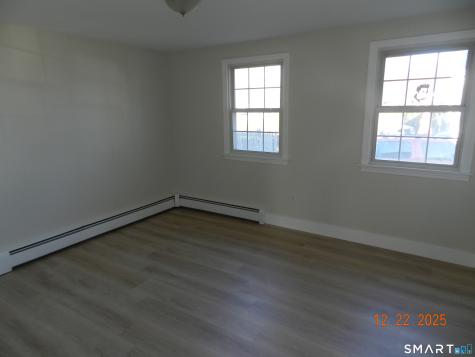 10 Poplar Street Windsor Locks CT 06096