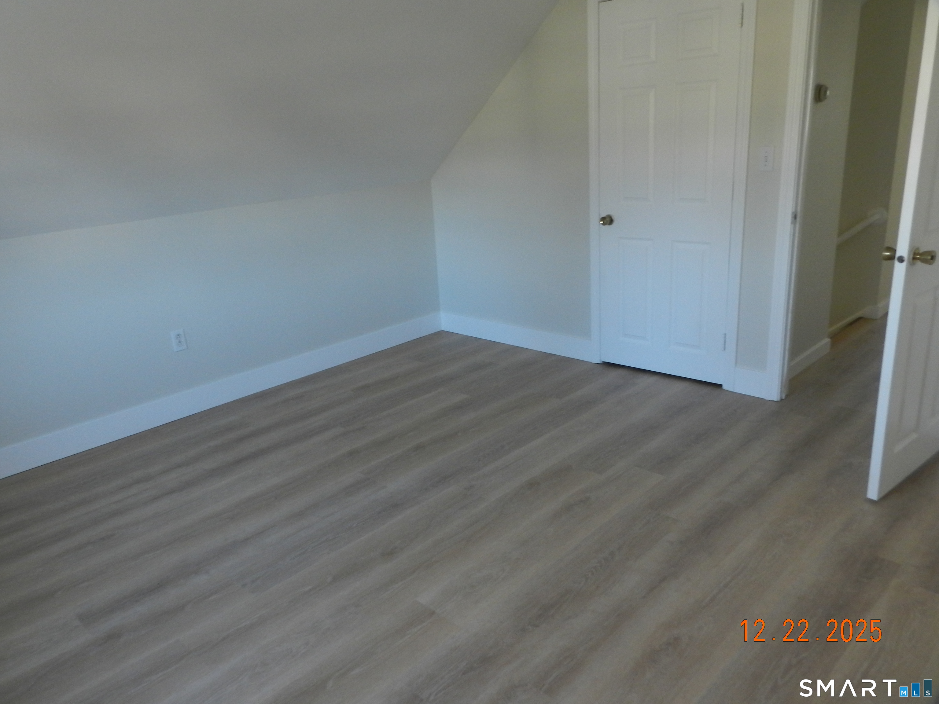 10 Poplar Street Windsor Locks CT 06096