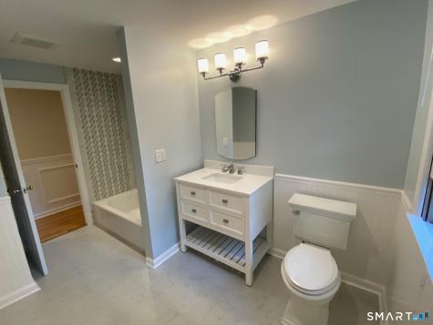 91 Raymond Street Darien CT 06820