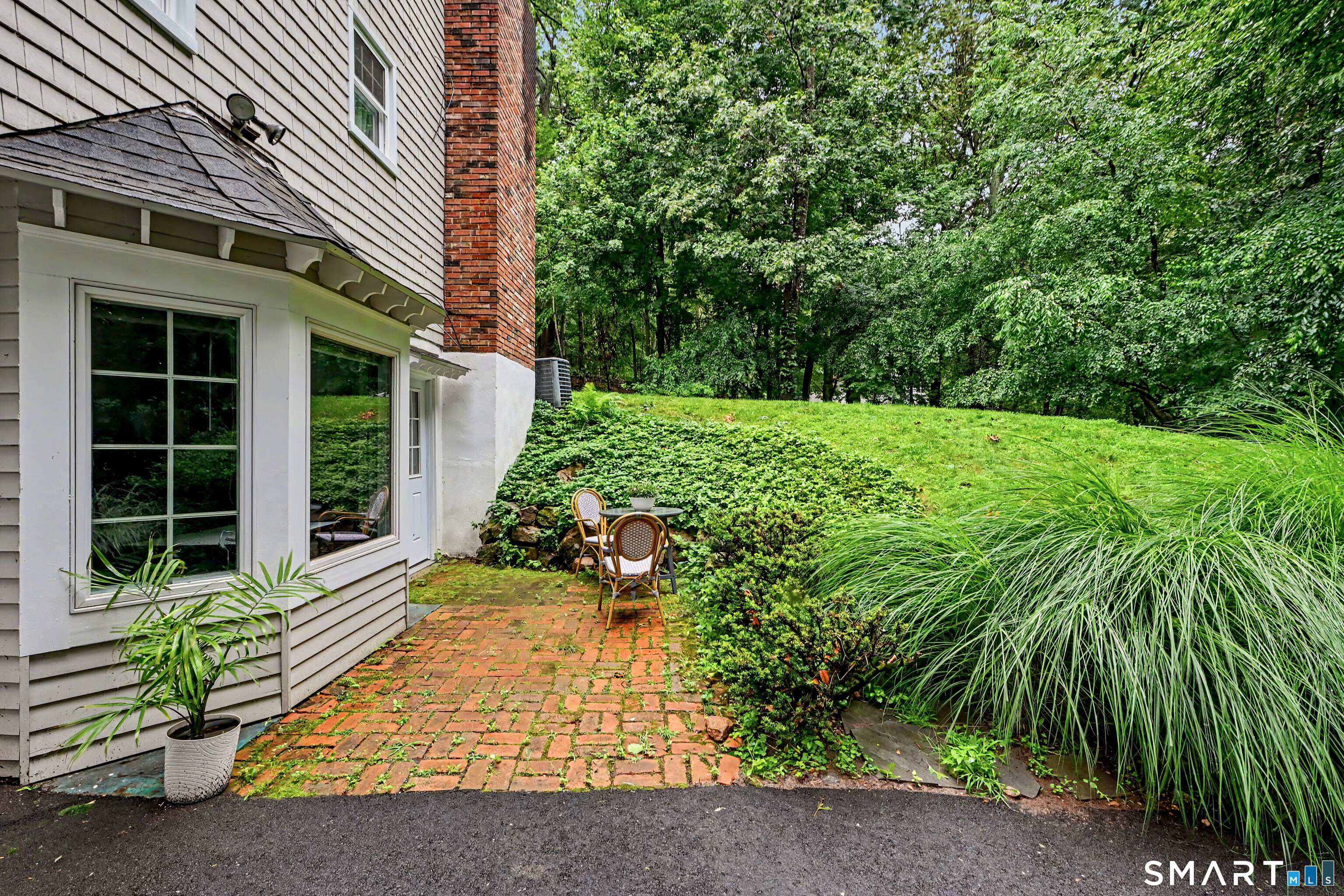 91 Raymond Street Darien CT 06820