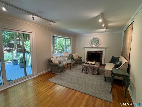 91 Raymond Street Darien CT 06820