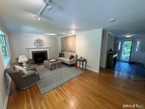91 Raymond Street Darien CT 06820