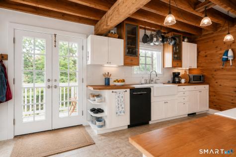 12 Grove Way Clinton CT 06413