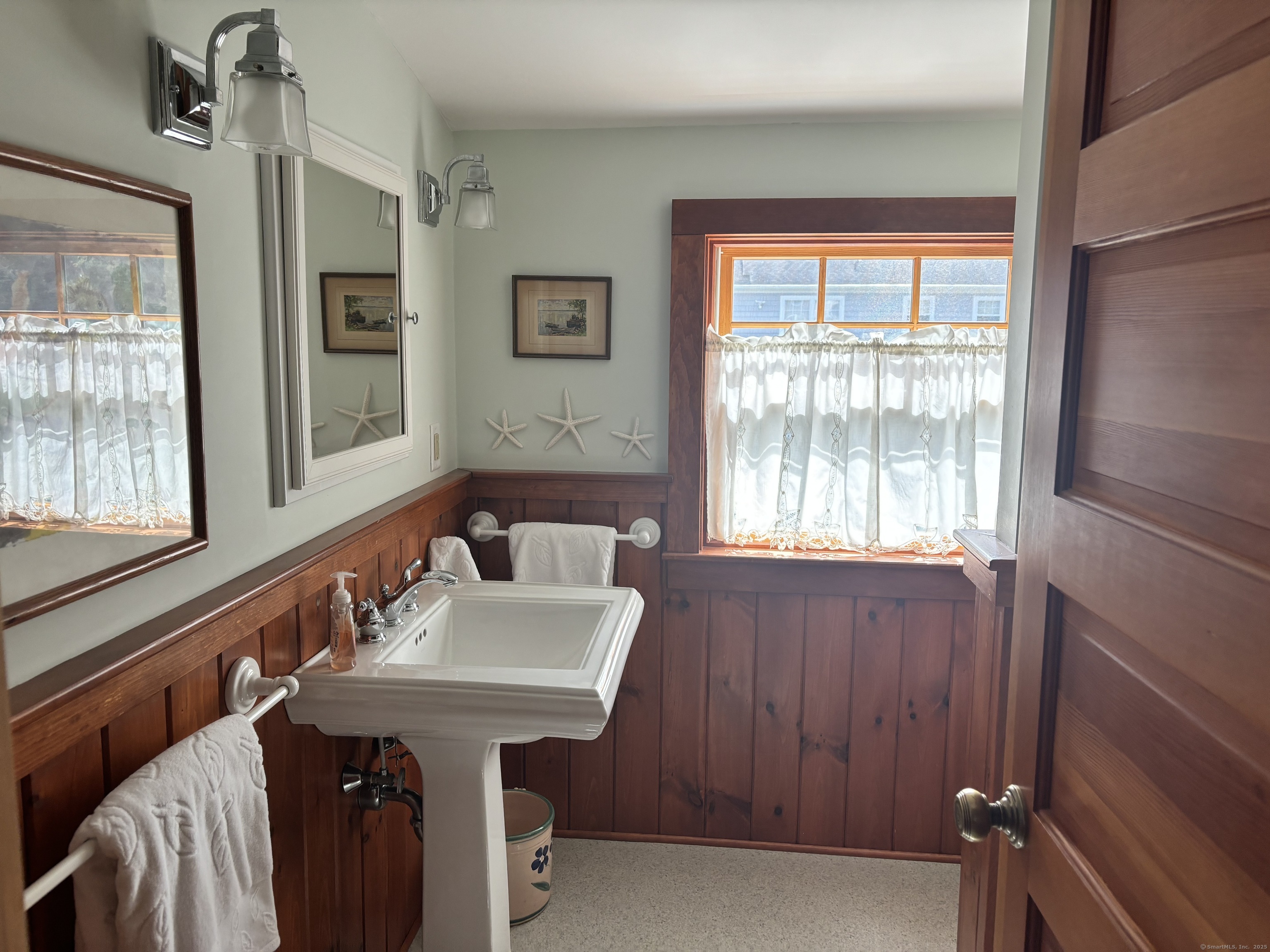 42 Sea Breeze Avenue East Lyme CT 06357