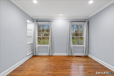 116 Scarlet Oak Drive Wilton CT 06897