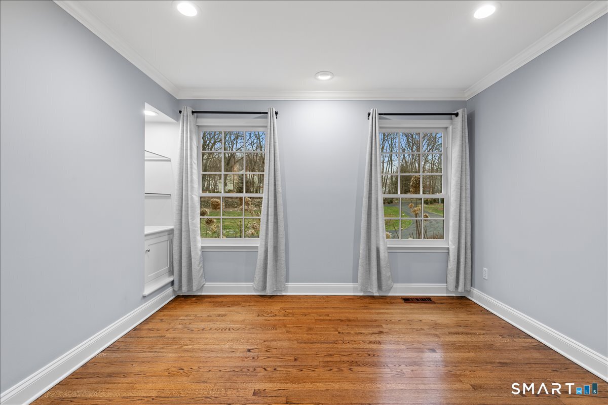116 Scarlet Oak Drive Wilton CT 06897
