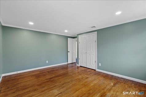 116 Scarlet Oak Drive Wilton CT 06897