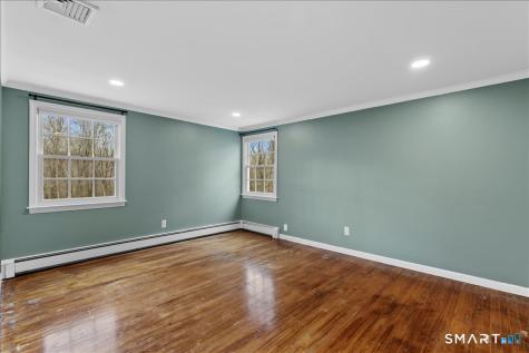 116 Scarlet Oak Drive Wilton CT 06897