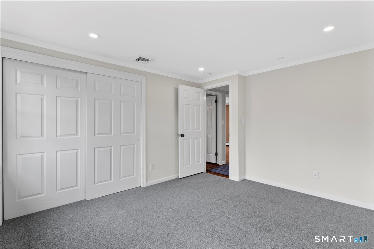 116 Scarlet Oak Drive Wilton CT 06897