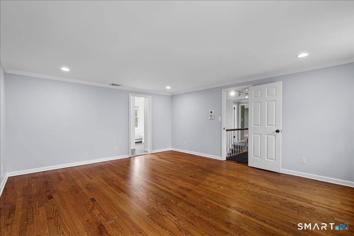 116 Scarlet Oak Drive Wilton CT 06897