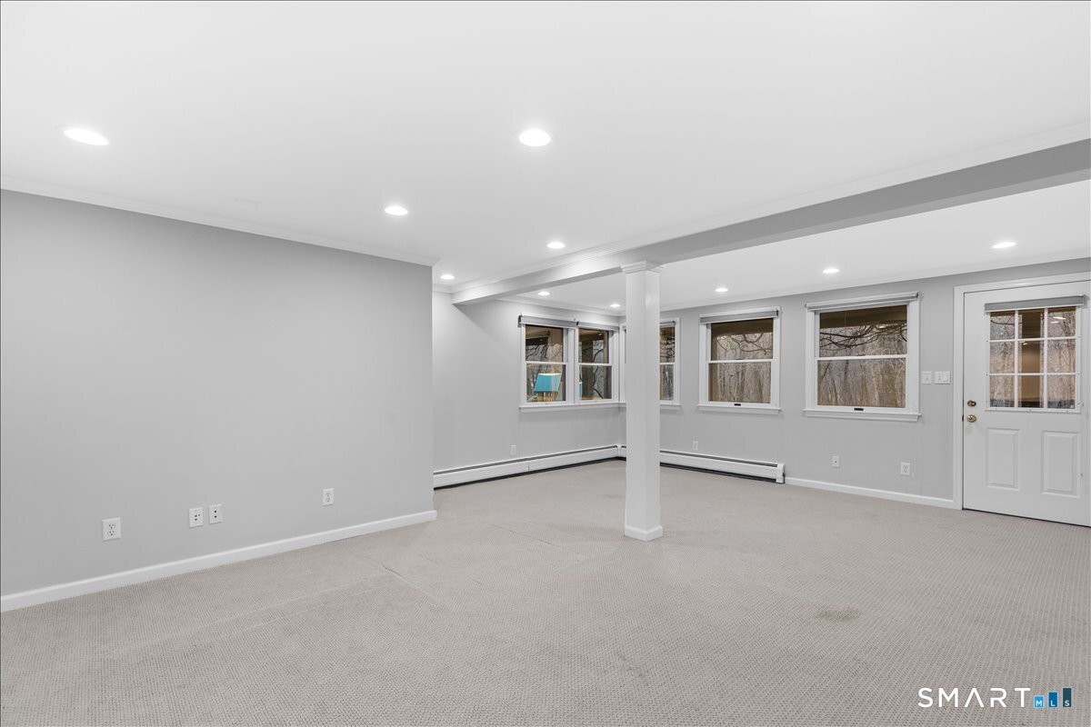 116 Scarlet Oak Drive Wilton CT 06897