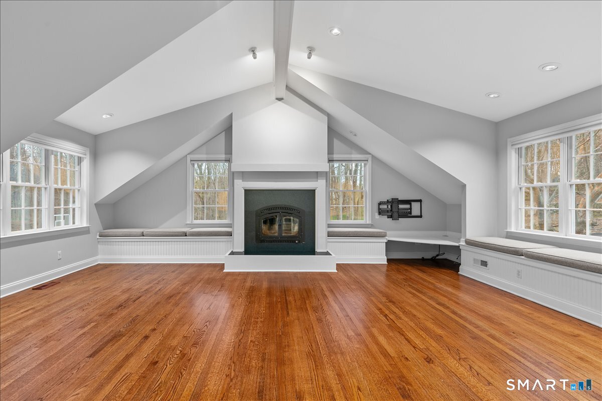 116 Scarlet Oak Drive Wilton CT 06897
