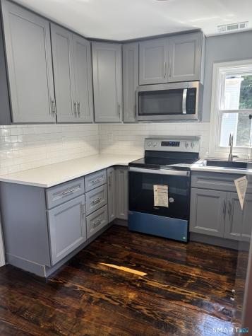 10 Bridgeport Avenue Shelton CT 06484