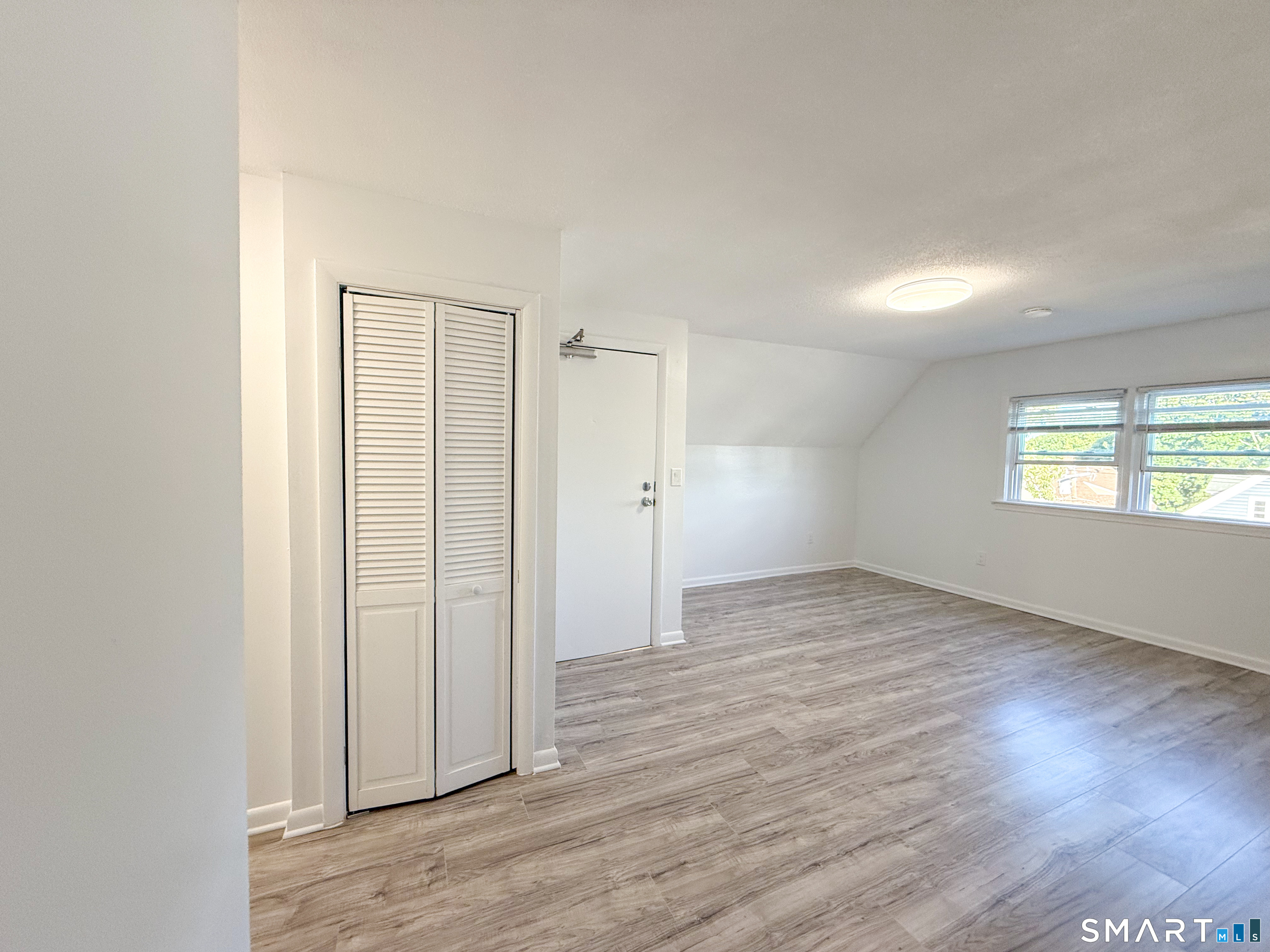 179 Montauk Avenue New London CT 06320