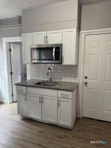 26 Hungerford Street Hartford CT 06106