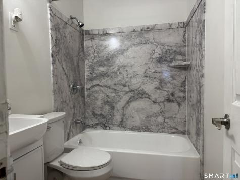 5 Webster Drive Ansonia CT 06401
