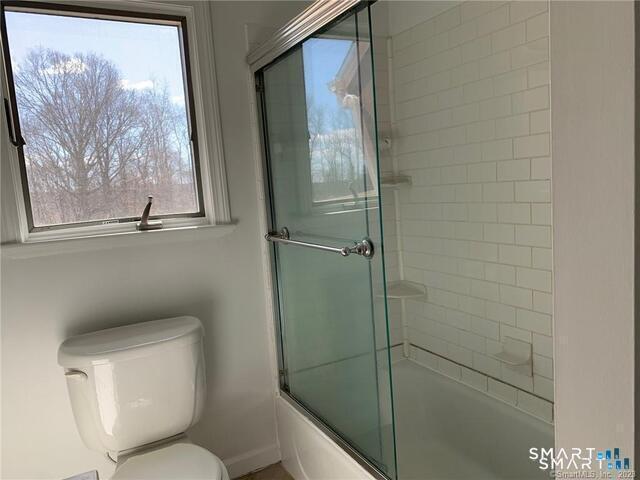 18 Platts Hill Road Newtown CT 06470