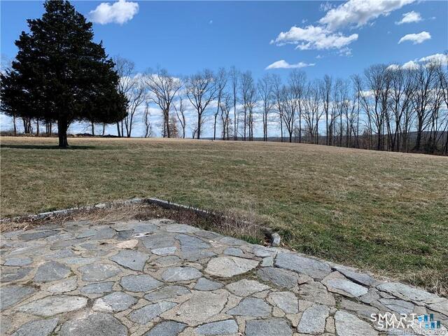18 Platts Hill Road Newtown CT 06470