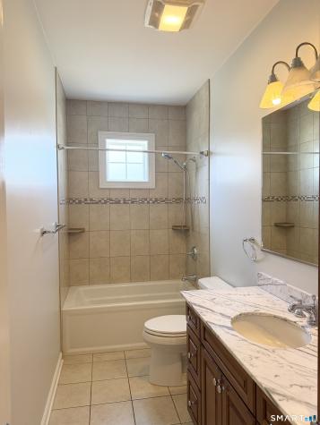 103 Pond Hill Road North Haven CT 06473